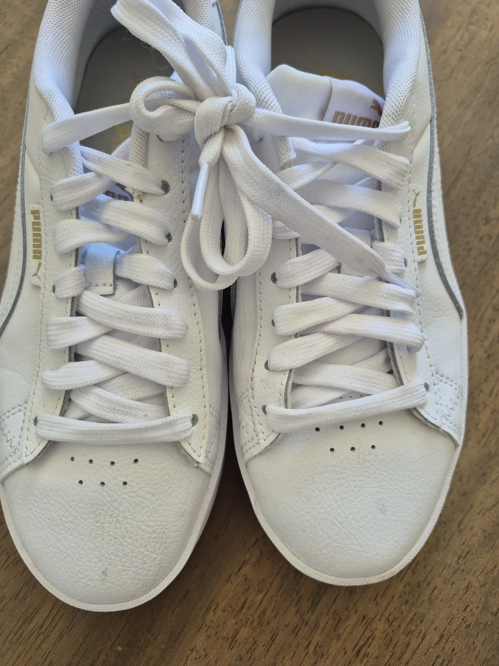 Puma White Leather Low-Top Sneakers with Gold Accent - Picture 3 of 6